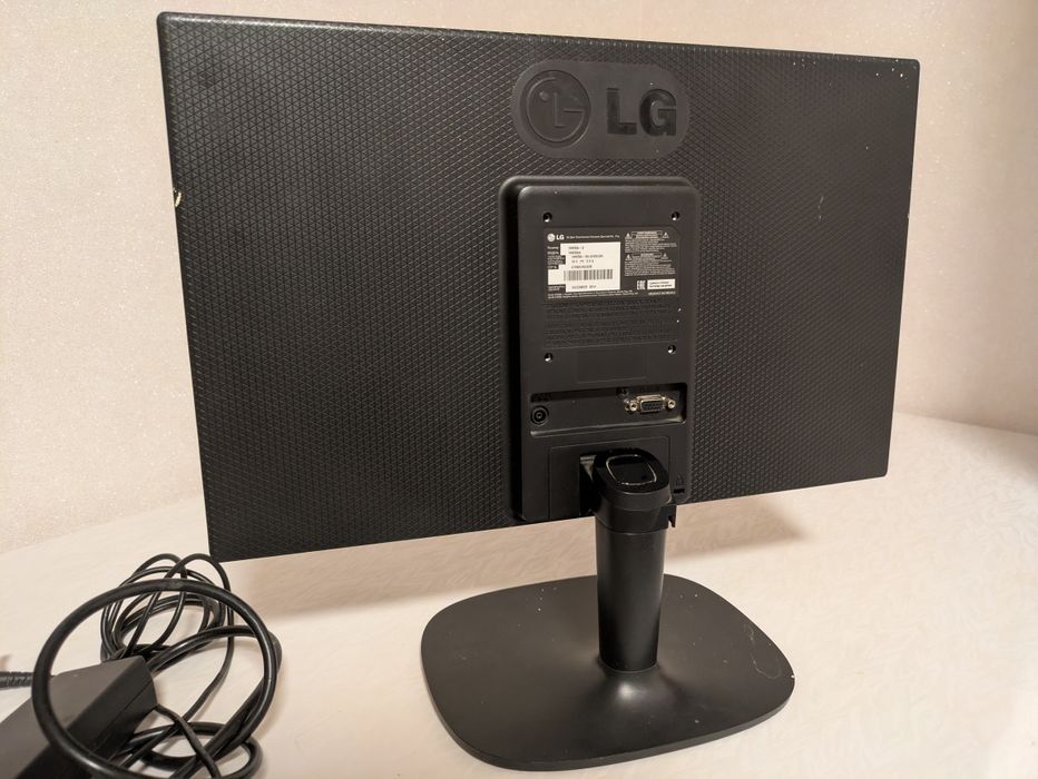 Монитор 19 дюймов, LG 19M35A