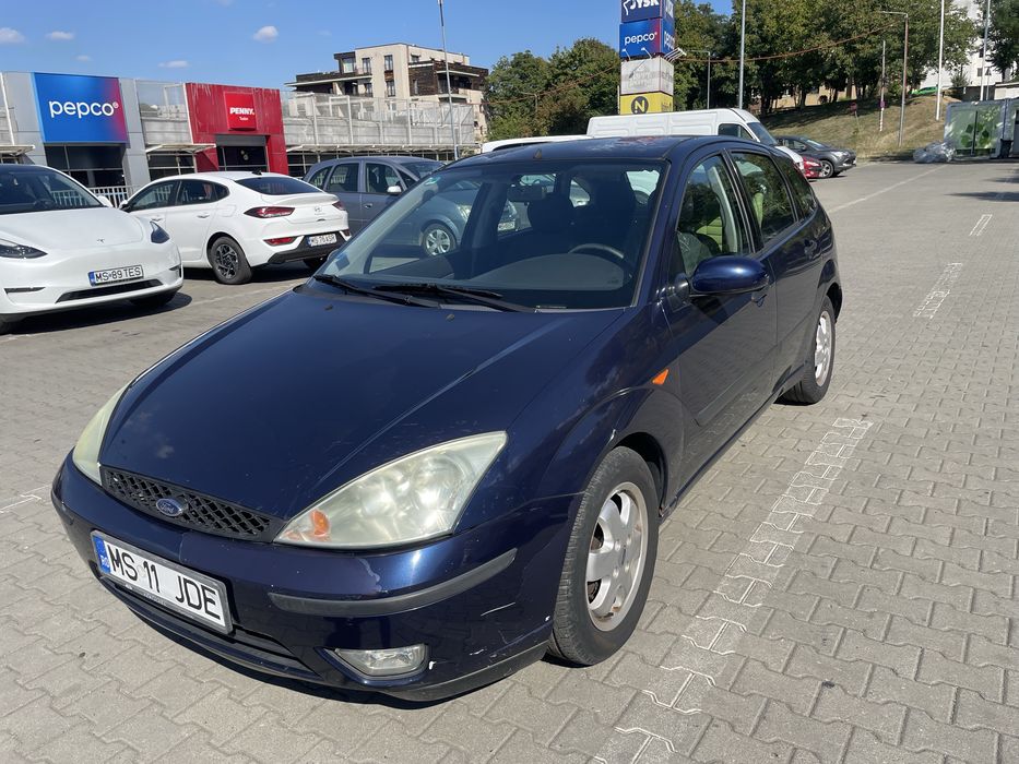 Ford Focus MK1 1.8 benzina, carlig, AC, ITP nou