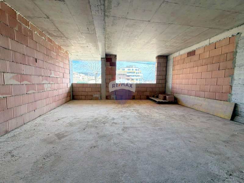 Едностаен апартамент за продажба в кв. Изгрев Т3792