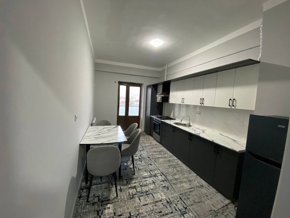 Тантана, Регистон, Худудида 3 хонали квартира ижарага берилади!