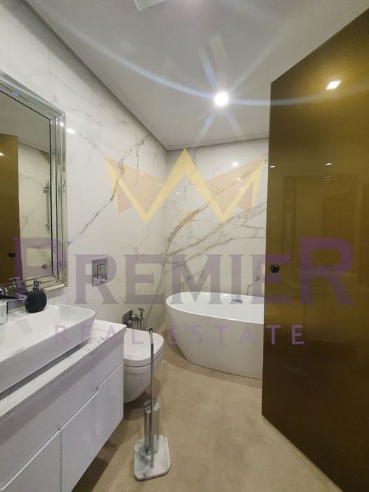 Продава се Двустаен апартамент в к.к. Слънчев ден - 156 кв.м за 2747 €/кв.м - Снимка #6