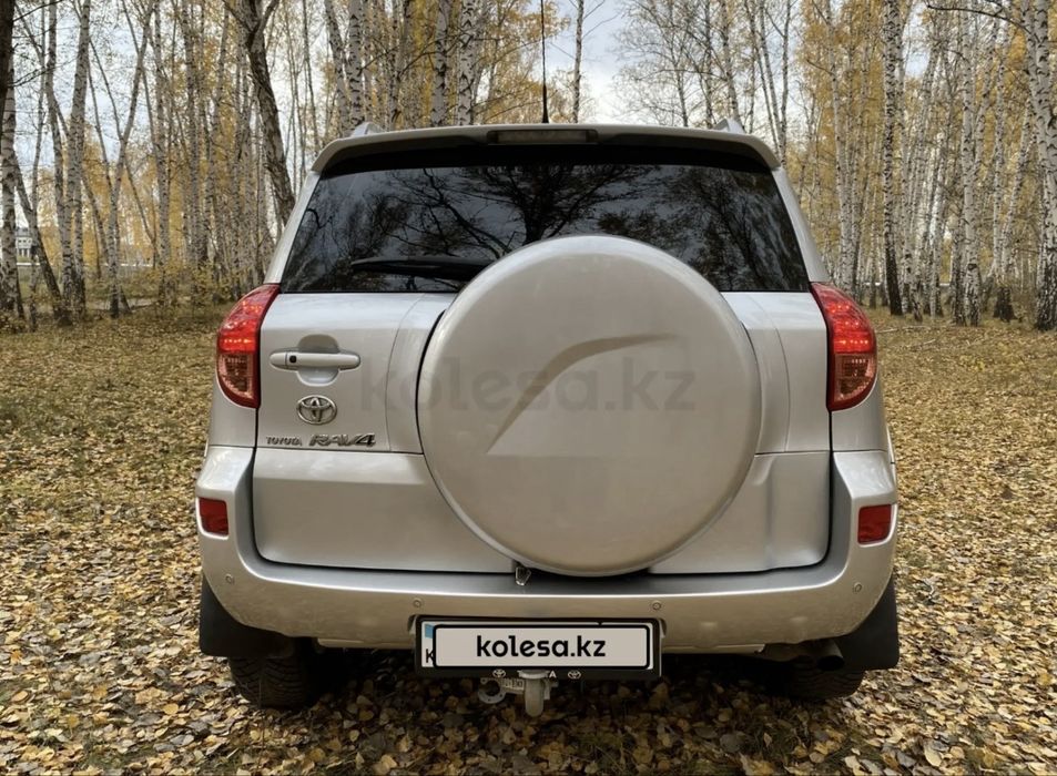 Продам Toyota RAV4