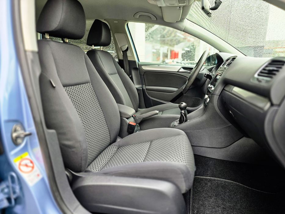 Vw Golf Highline 2011 diesel Euro5 Stare foarte buna!