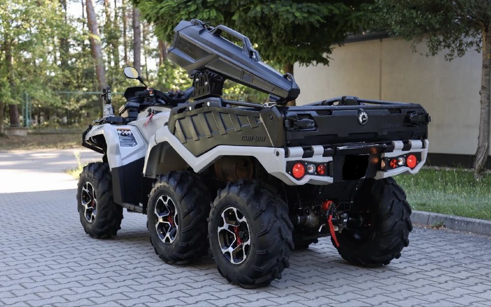 Can-Am Outlander 1000 6x6 2016