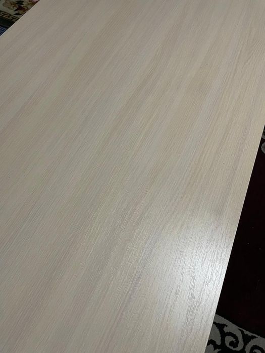 Стол обеденный продам