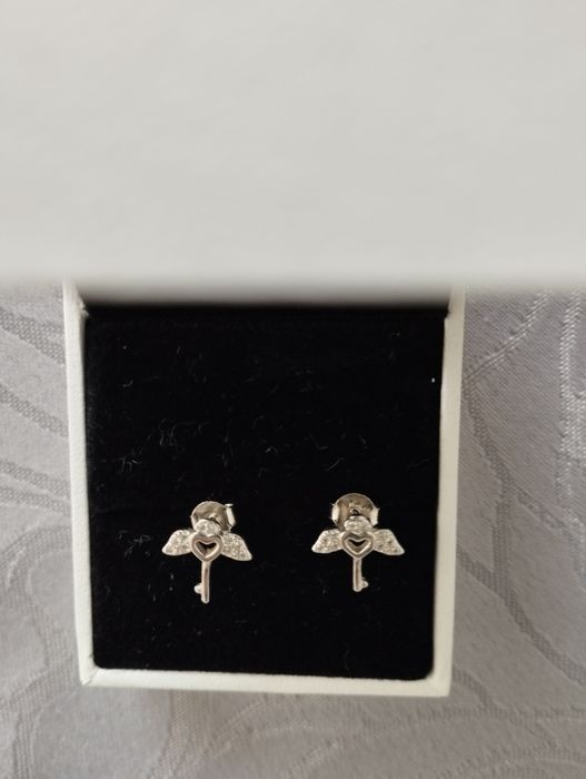 Сребърнии обеции