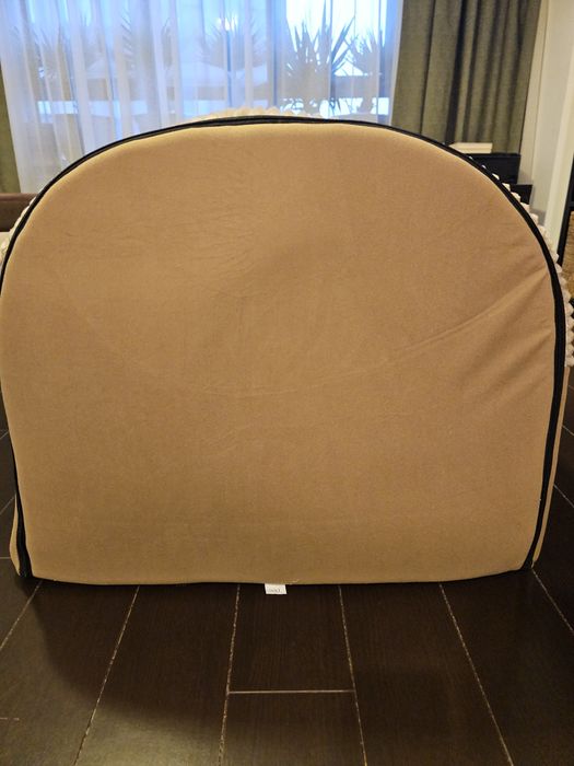 Casă câine mare, sau cort pentru pisici din  material nylon.