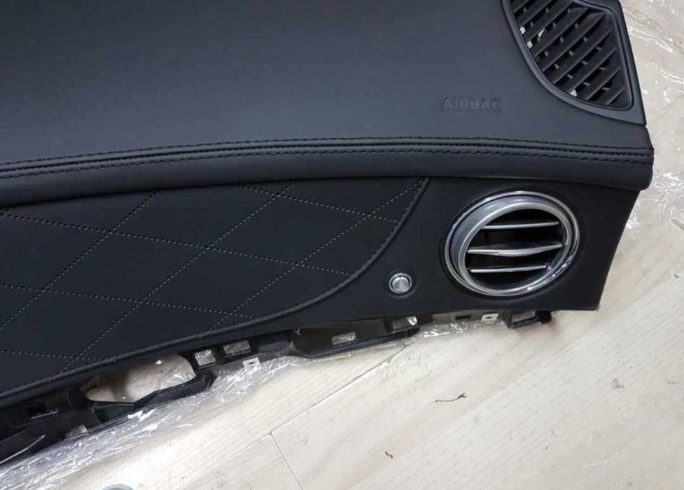 Арматурно табло аирбег колани airbag Mercedes S W222 кожа