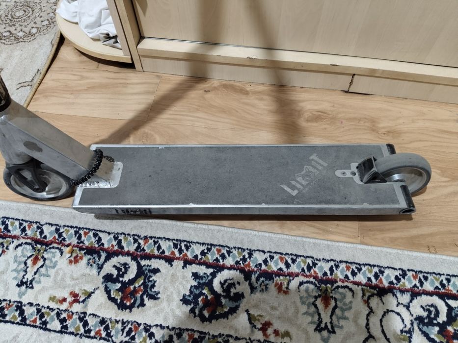 Продам самакат  трбкови