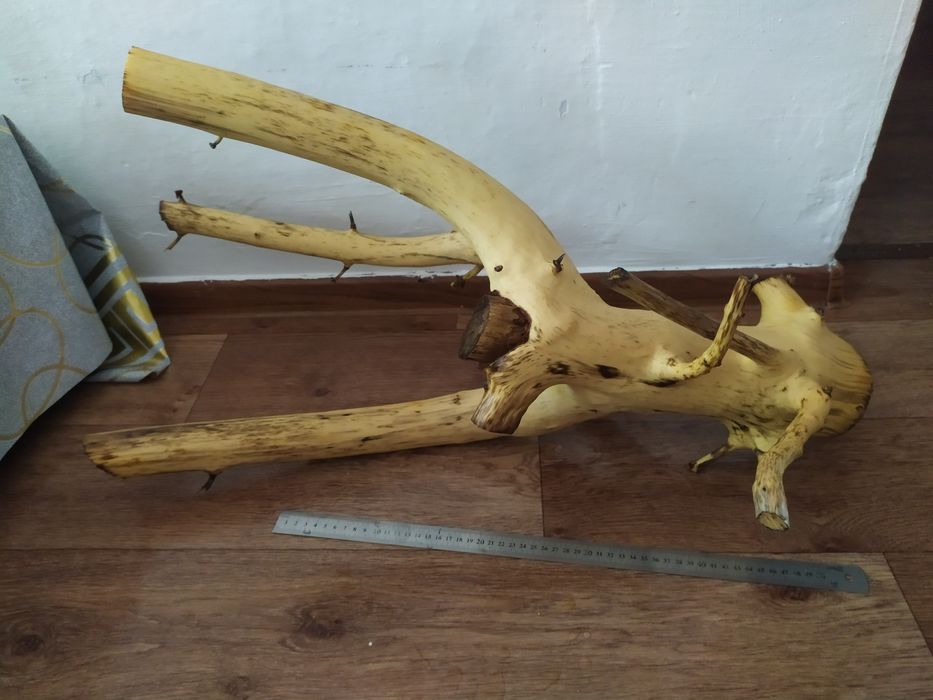 Коряга для большого аквариума.