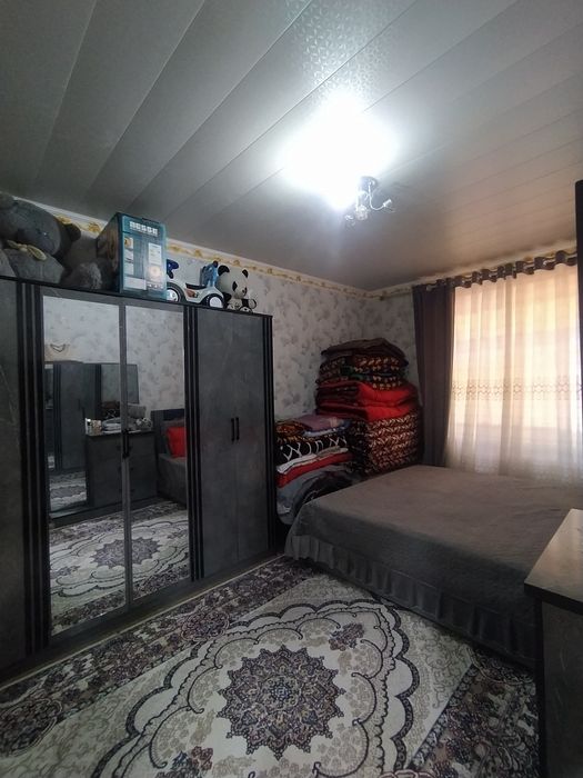 3 xonali uy sotiladi