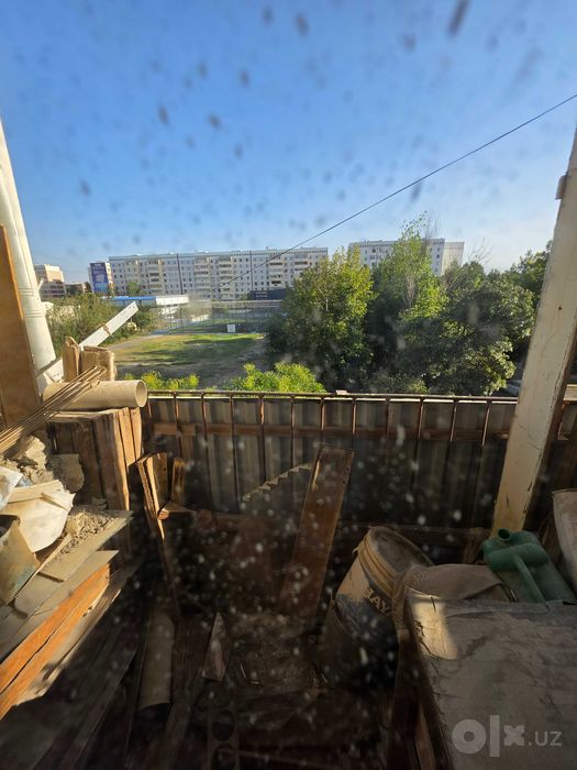Без агенство и посредников 2 хона 4 этаж  5 этажного дома