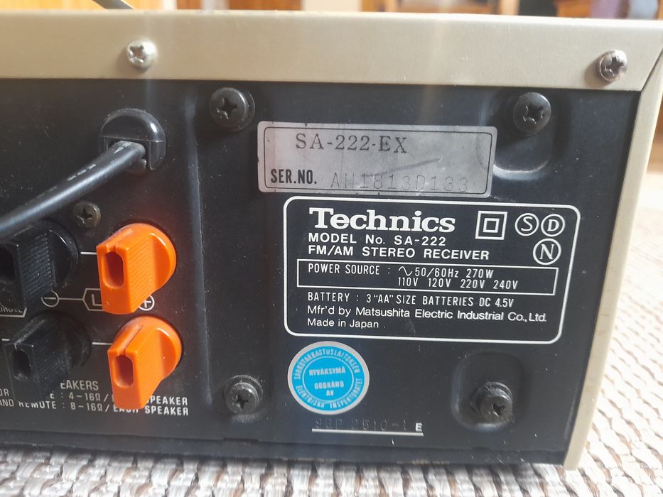 Techincs SA-222 amplificator+tuner