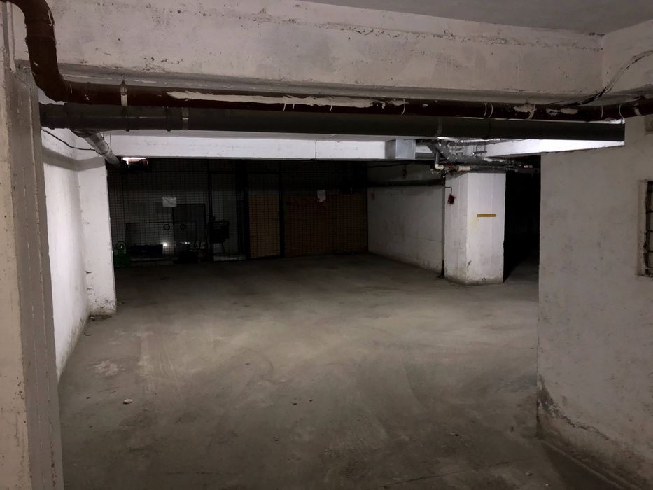 Inchiriez garaj subteran Otopeni, Str. Floare de Cais