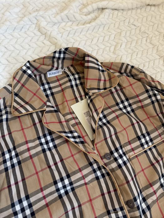 Дамски комплект нов