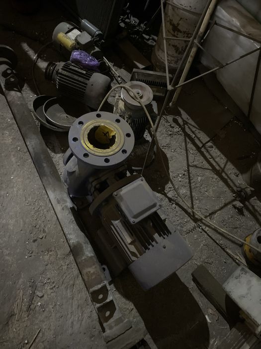 Электродвигатель , лебедка, мотор редуктор