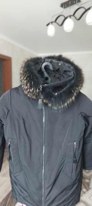 Куртка зимняя женская.