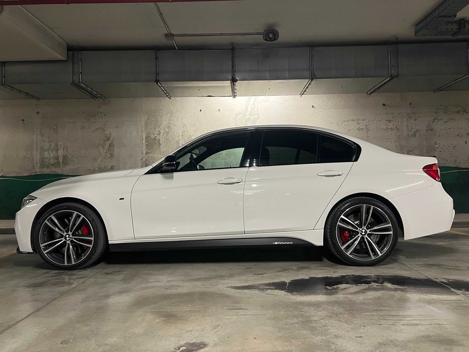 BMW 320 LCI XDrive B47