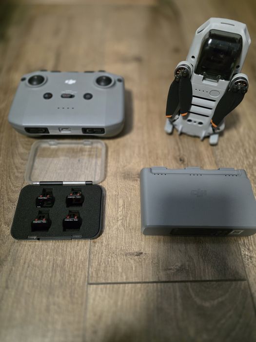 DJI Mini 2 Fly More Combo + filtre ND Freewell + 2 carduri