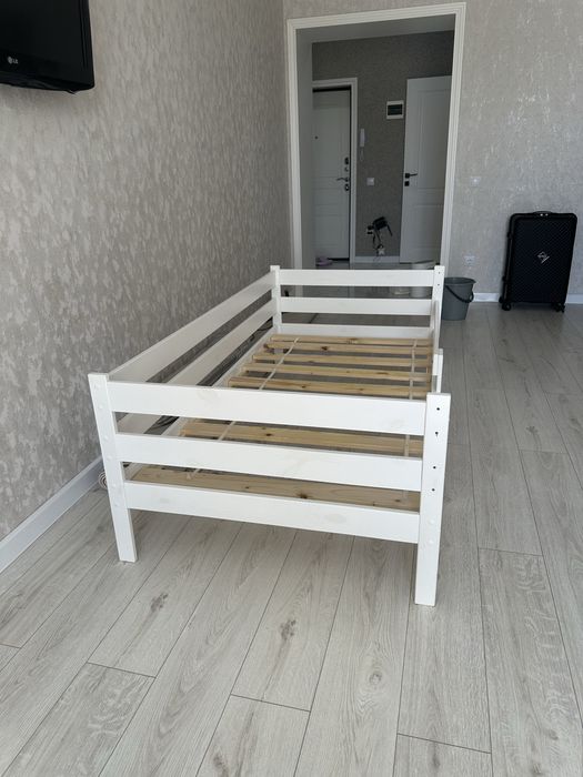 Продам детскую кровать