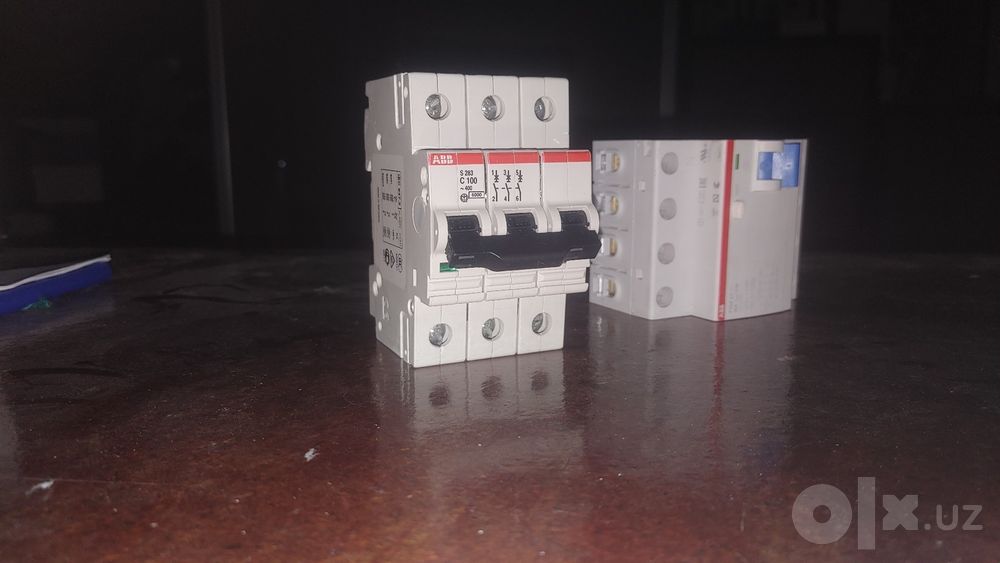 3 фазный автомат ABB C100 6kA