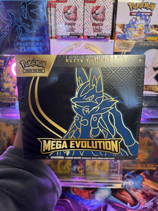 Pokemon Mega Evolutions Elite Trainer Box