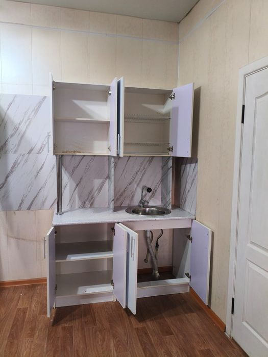 Продам кухонный шкаф