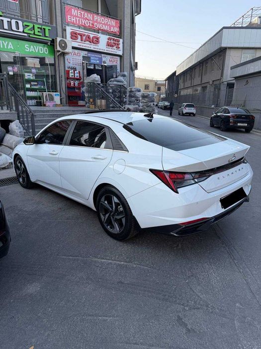 Hyundai Elantra 2021 йил 1.6 Full сотилади