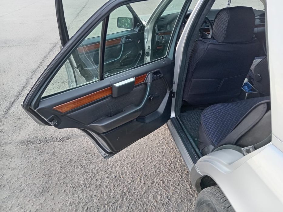 Mercedes benz e class