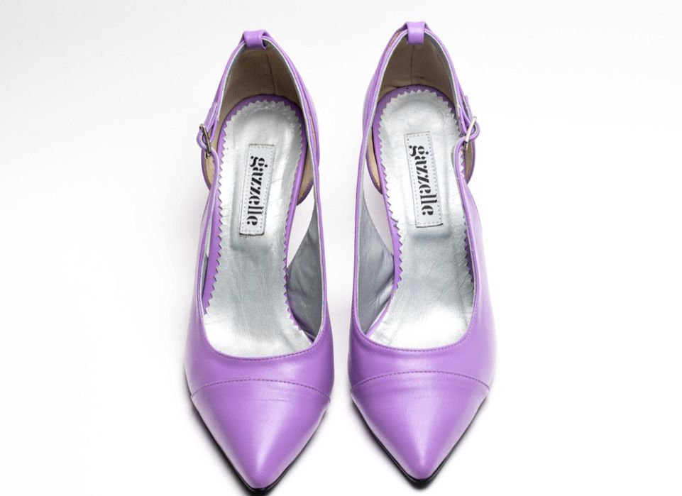 Vând pantofi gazelle mărimea 39