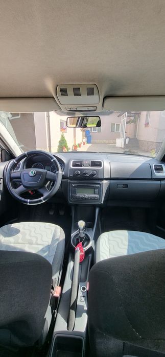 Skoda  Fabia 1.2 benzina an 2010