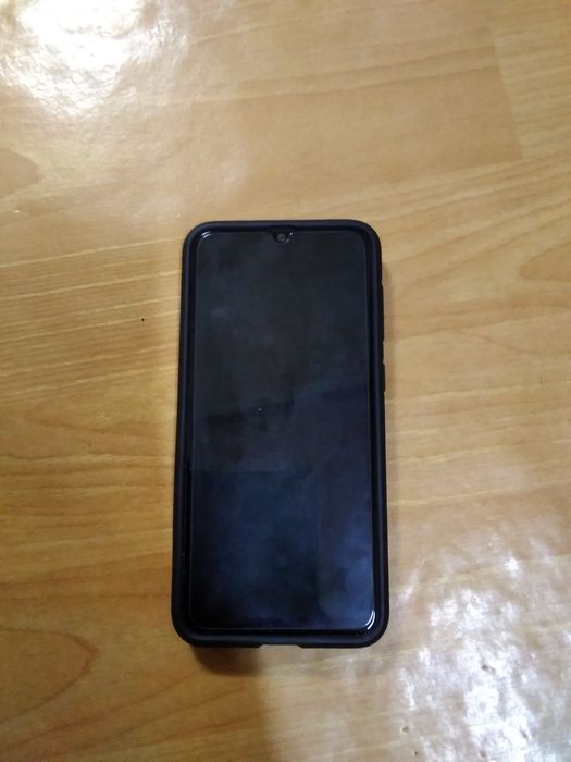 Продаётся Samsung A30 32gb Black в отличном состаяние