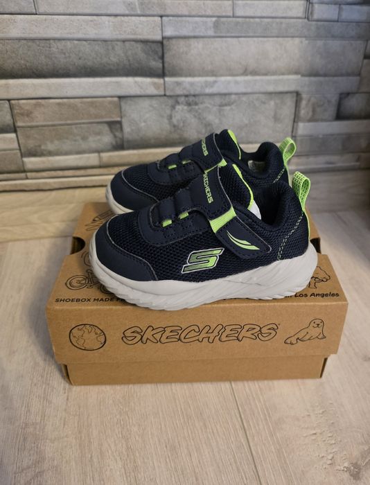 Adidași Skechers pentru copii, mărimea 22