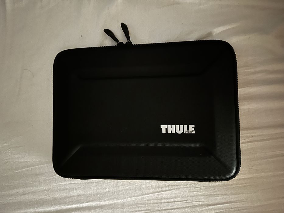 Geanta Thule pt laptop