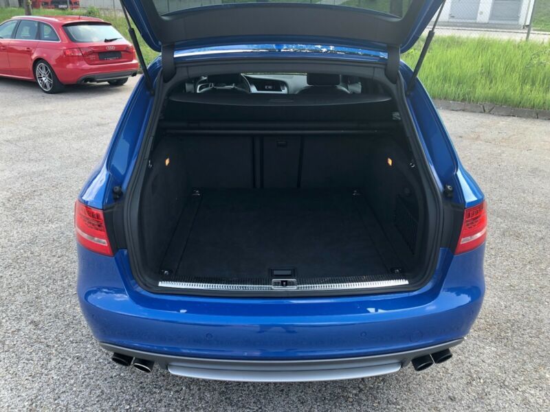 НА ЧАСТИ! Audi S4 3.0 TFSI 333 кс. CAKA Панорама S-tronic 2010 г.