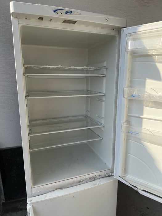 Продается холодильник