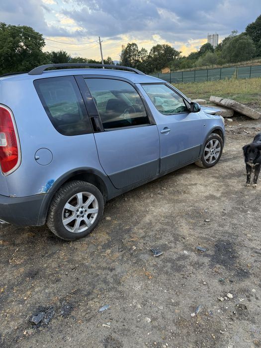 Dezmembrare skoda roomster