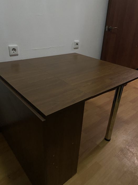 Кухонный стол книжка