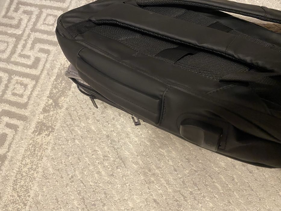 Школьная сумка или под ноутбук