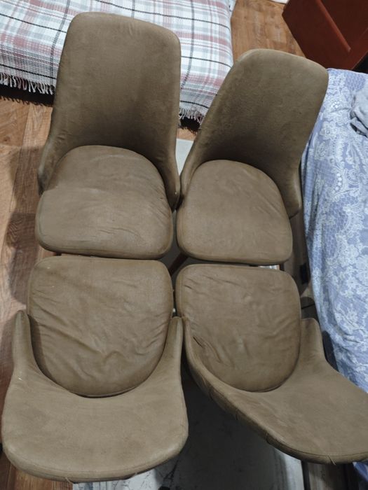 Кухонные стулья..