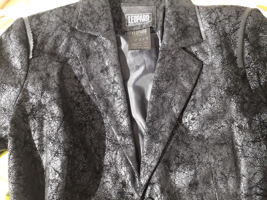 Дамски официален  костюм от 2 части