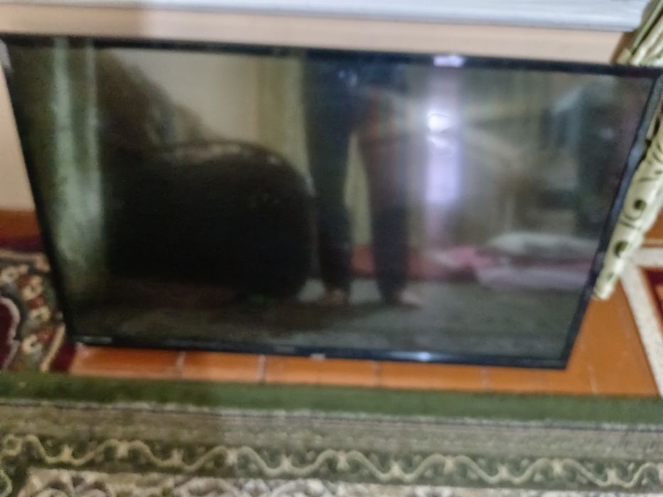 Artel 43 ekran...