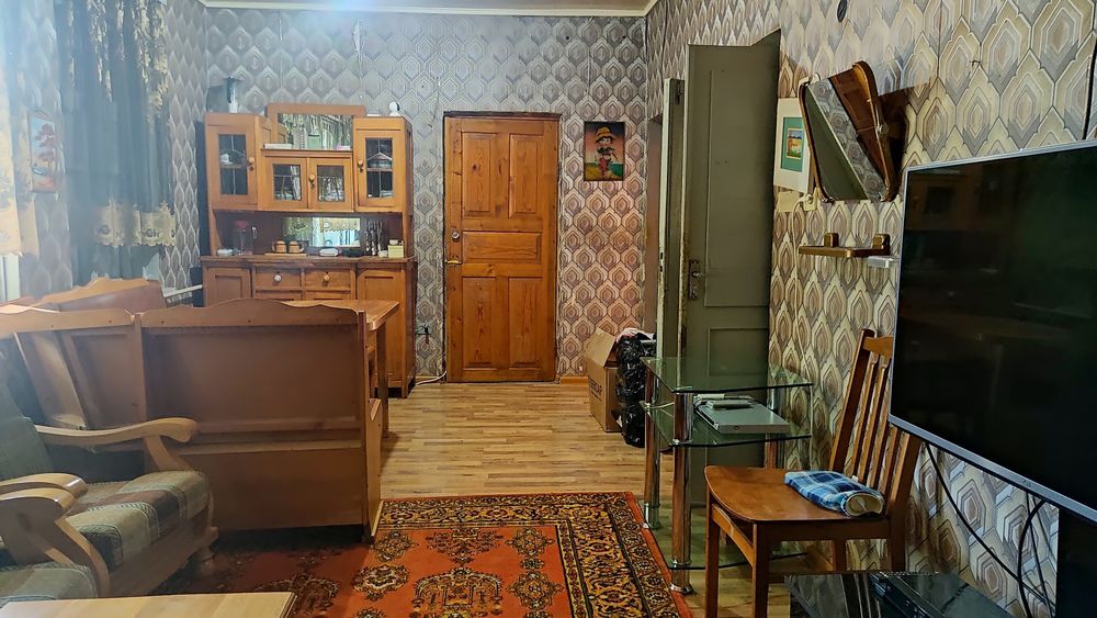 Продается дача в п.Навбахор, Паркентский район