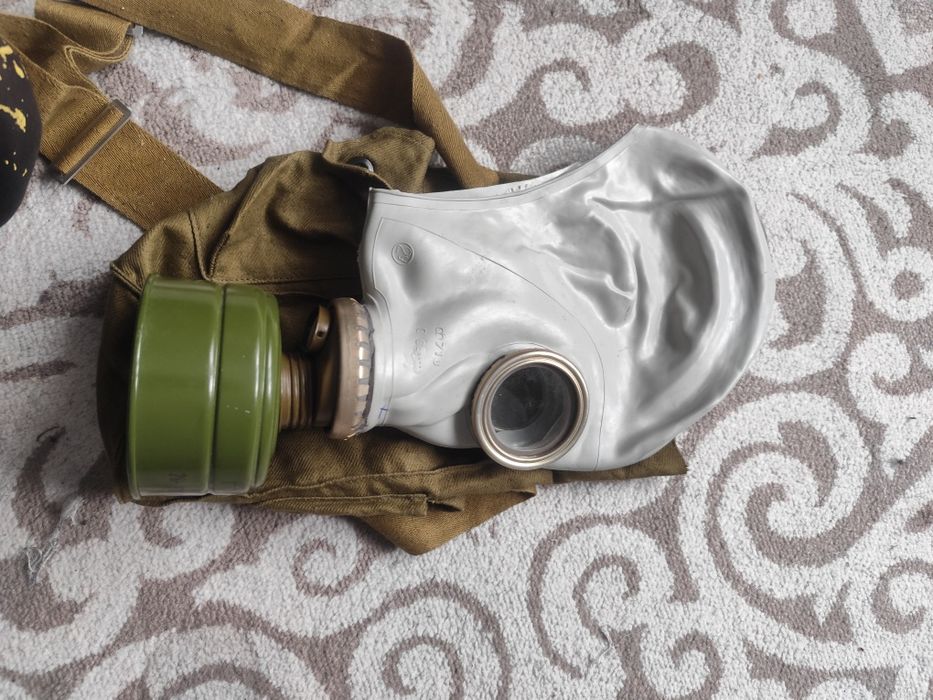 Продам противогаз "ГП-5"