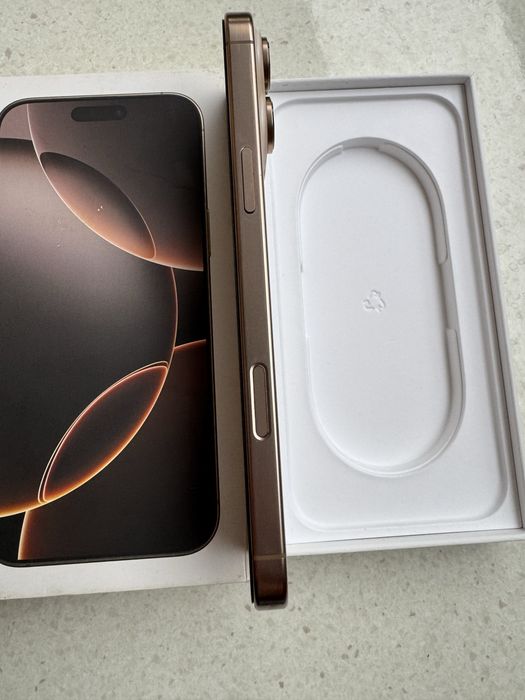 iPhone 16 Pro Max 256GB Desert Titanium