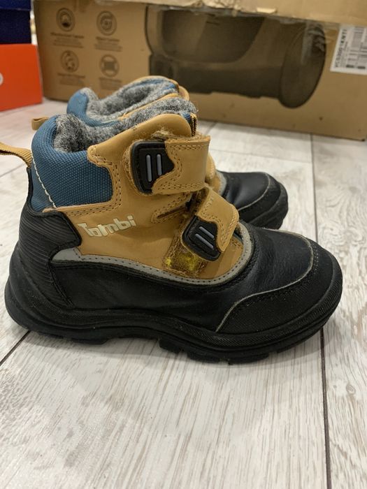 Продам обувь детскую для мальчика