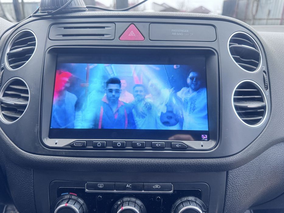 Navigatie vw android  4gb optional camera si montaj