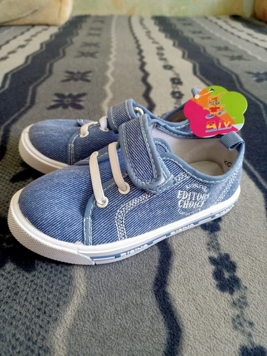 Новая детская обувь