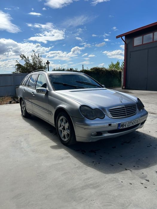 De vânzare Mercedes-Benz w 203 E class