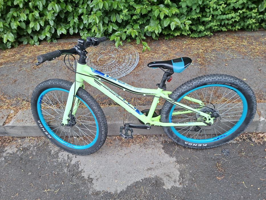 Bicicleta rockrider / mtb cross rebel 24